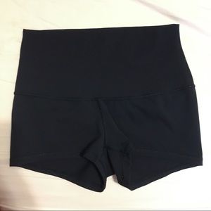 Lululemon Boogie Short - Size 6